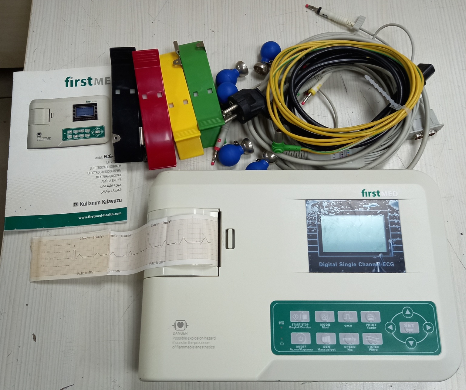 secondhand-firstmed-ecg-100-1-channel-ecg-device-medbidding