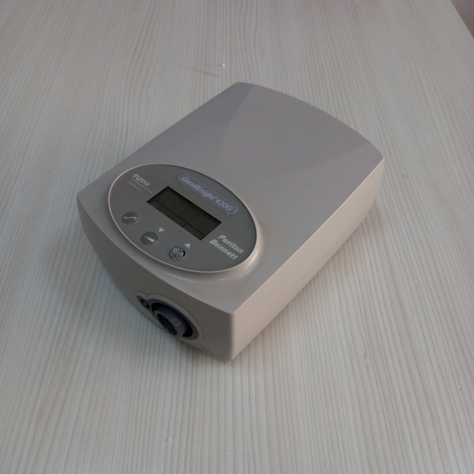 Secondhand Puritan Bennett Goodknight 420G CPAP Device - Medbidding