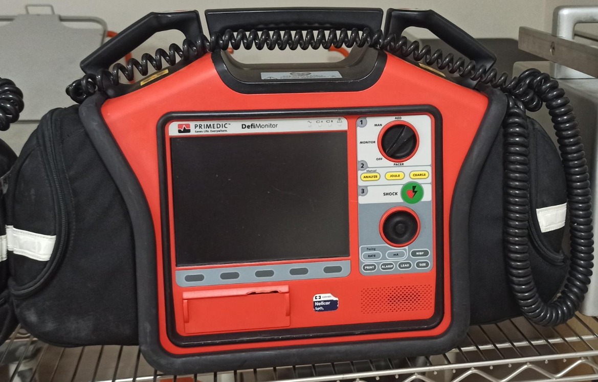 Secondhand Primedic DefiMonitor EVO Monitor Defibrillator - Medbidding