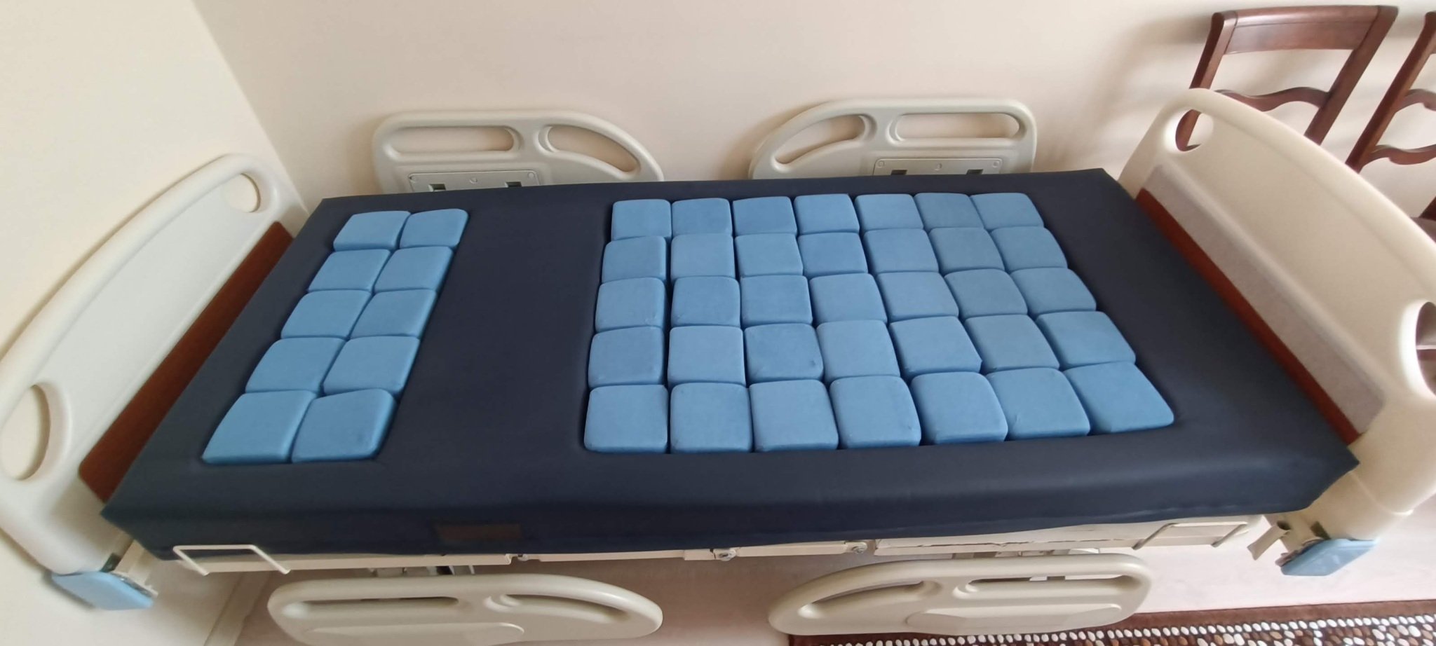 Secondhand Bedaid Medical Bed Medbidding