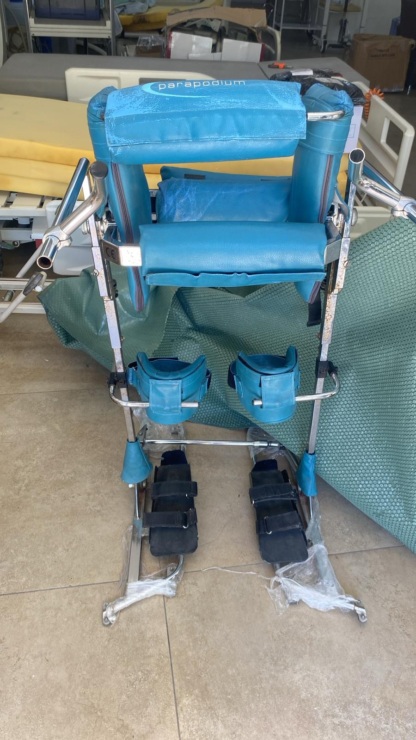 Secondhand Vitea Care PD Adult Parapodium Device