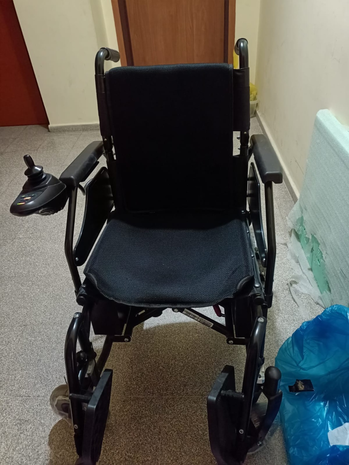 Secondhand Comfort Plus Easylife Eko Adult Electric Wheelchair Medbidding