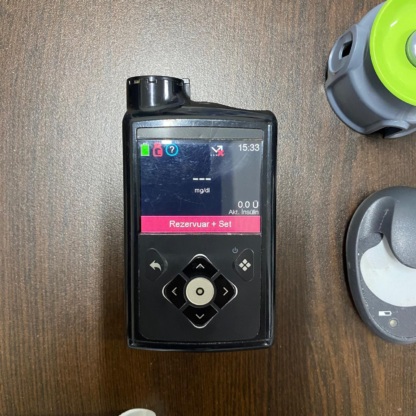 Secondhand Medtronic Minimed 780G Insulin Pump - Image 3