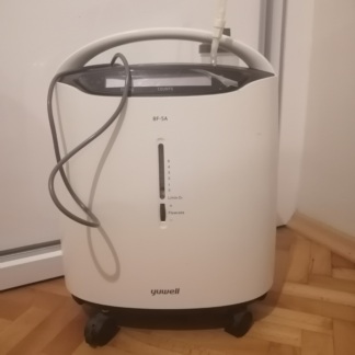 İkinci El Yuwell 8F-5A 5L/dk Oksijen Konsantratörü