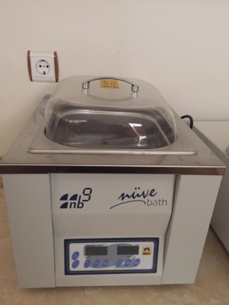 Secondhand Nüve NB 9 7 Liter Water Bath