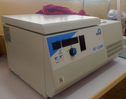 Secondhand Nüve NF 1200R Centrifuge