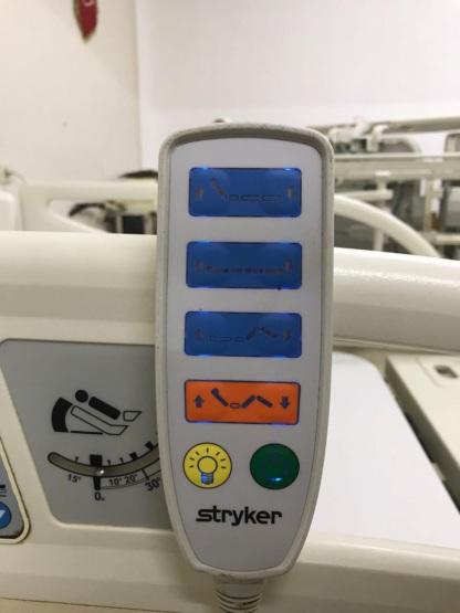 Secondhand Stryker SV1 4 Motors Patient Bed - Image 10