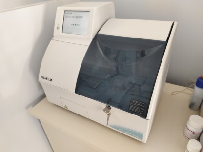 Secondhand Fujifilm Dri-Chem NX500 Biochemistry Analyzer - Image 2