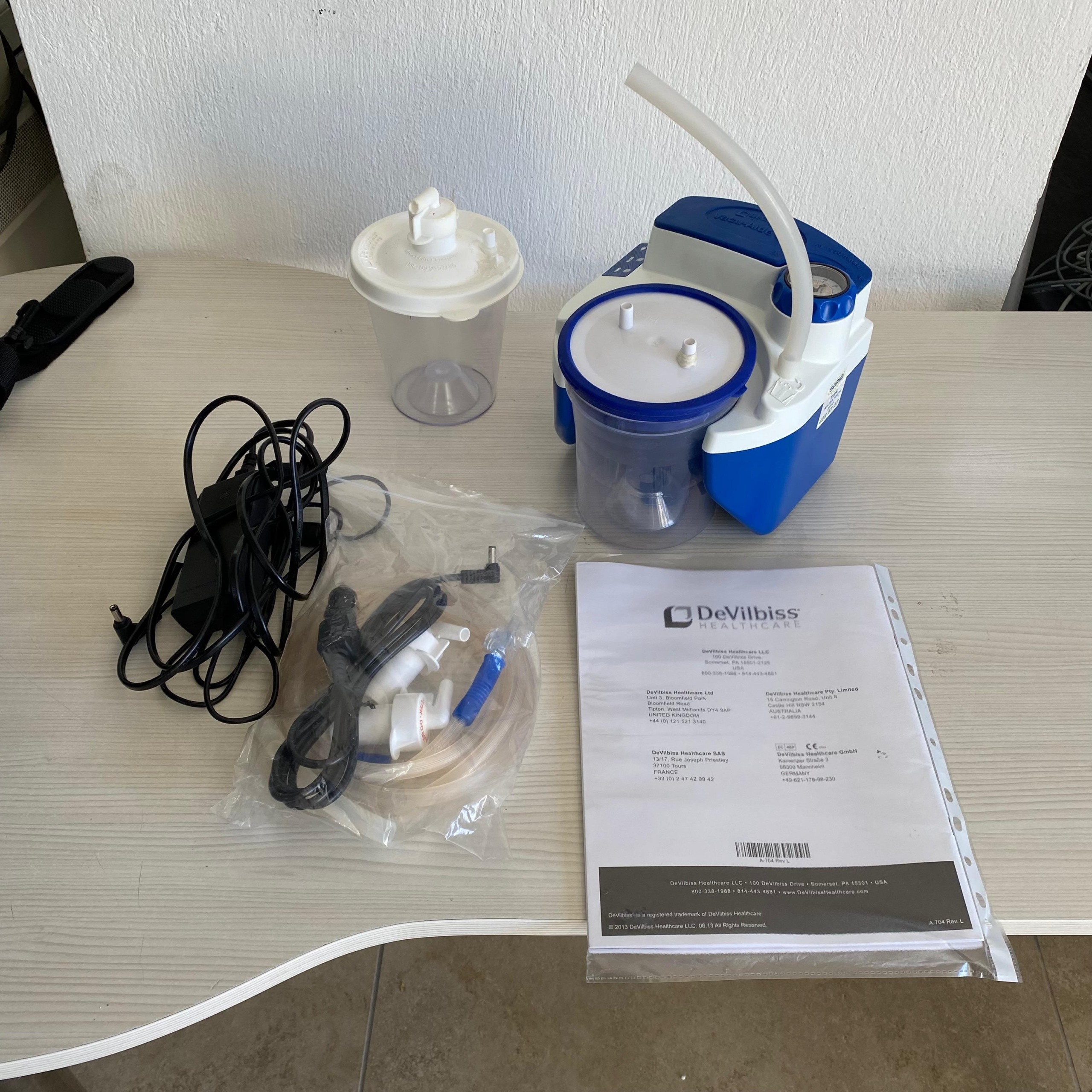 Secondhand Devilbiss VacuAide 7314P-NE Suction Device