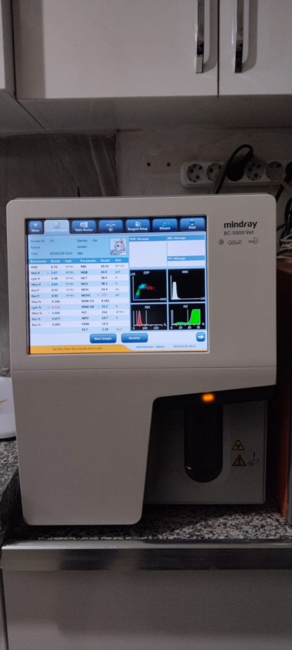 Secondhand Mindray BC-5000VET Hemogram Device - Image 2