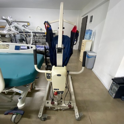 Defective Secondhand Comfort Plus DM-180 Hercules Patient Lift - Image 2