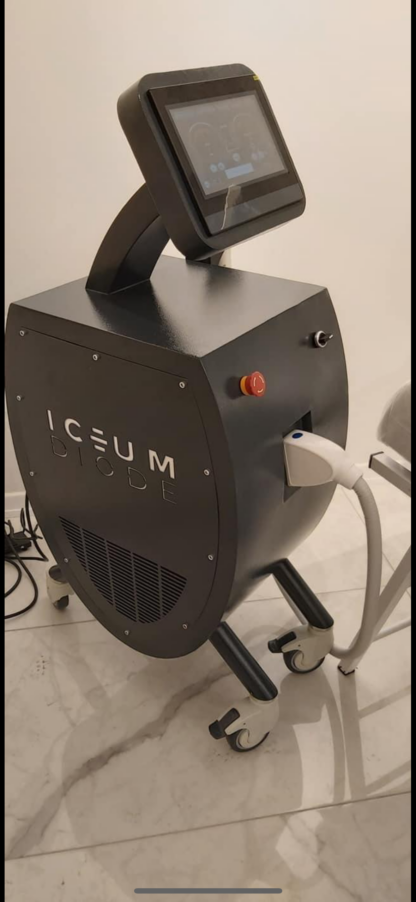 Secondhand Iceum Diode Laser Epilation Device