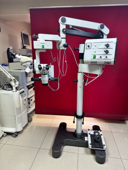 Secondhand Leica Wild M690 Eye Surgical Microscope