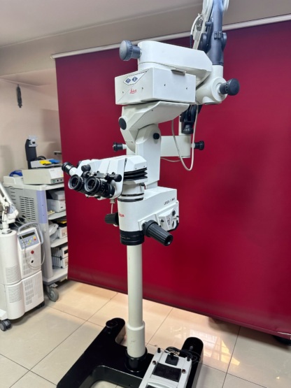 Secondhand Leica M841 Eye Surgical Microscope - Image 3