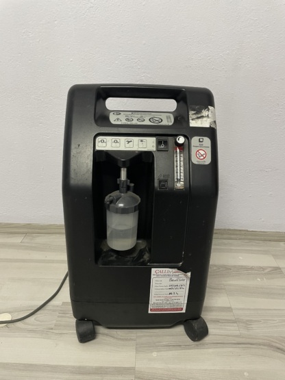 Secondhand Devilbiss Compact 525KS 5L/min Oxygen Concentrator