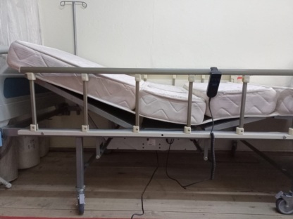 Secondhand Hepa H225-ABS Dual Motor Patient Bed - Image 3