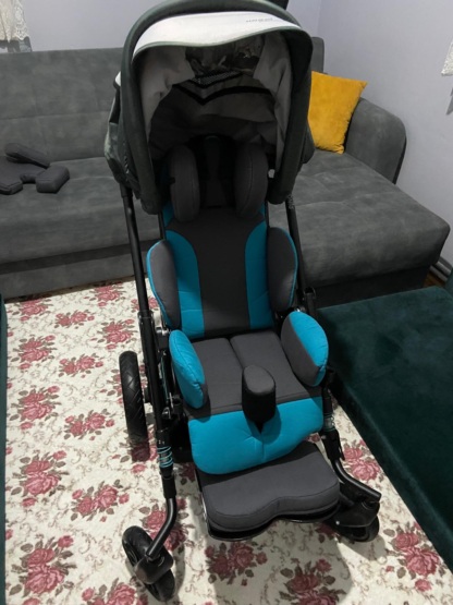 Secondhand Hoggi Bingo Evolution Disabled Stroller - Image 3