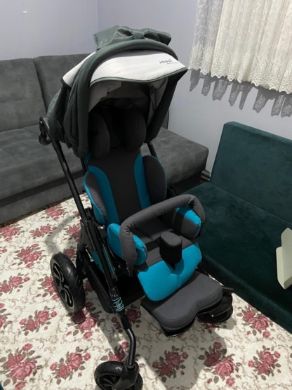 Secondhand Hoggi Bingo Evolution Disabled Stroller - Image 2