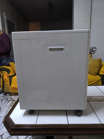 Secondhand Medwelt 7F-5B 5L/min Oxygen Concentrator - Image 2