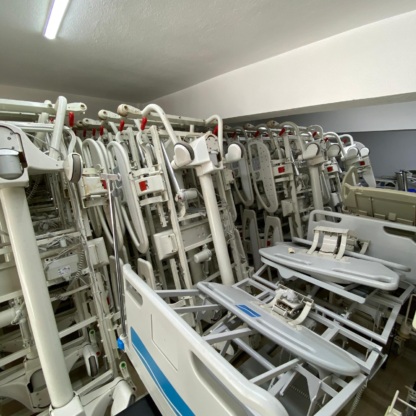30 Pieces Secondhand Dolsan Vigorous 10 4 Motors Patient Bed - Image 2