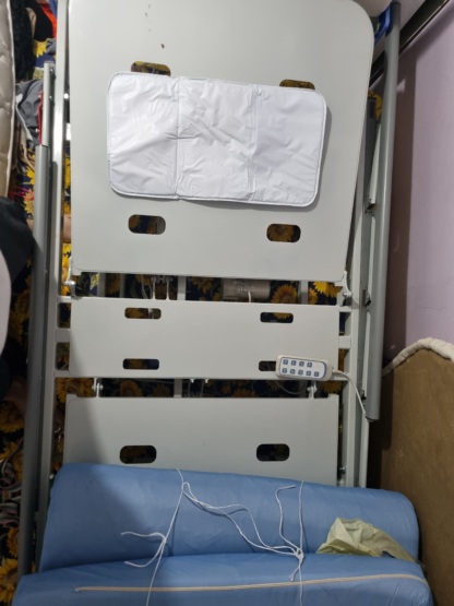 Secondhand Sesan HK-002 3 Motors Patient Bed - Image 2