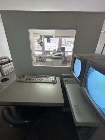 Secondhand Siemens Lithostar ESWL Machine - Image 5