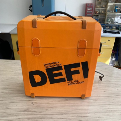 Defective Secondhand Hellige Servocard Monitor Defibrillator