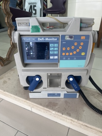 Secondhand Primedic M240 DM3 Monitor Defibrillator