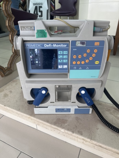İkinci El Primedic M240 DM3 Monitörlü Defibrilatör