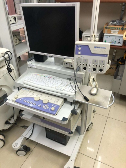 İkinci El Nihon Kohden Neuropack S1 MEB-9200 EMG Cihazı - Görsel 3