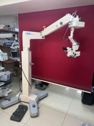 İkinci El Topcon OMS-600 Göz Ameliyat Mikroskobu