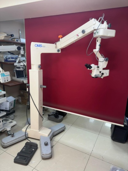 İkinci El Topcon OMS-600 Göz Ameliyat Mikroskobu