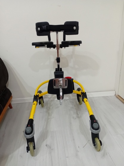İkinci El Etac R82 Mustang Çocuk Tekerlekli Walker (Yürüteç) - Görsel 2