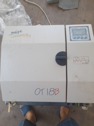 Arızalı İkinci El Nüve OT 18B 18 Litre Otoklav