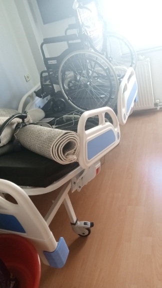 Secondhand Hepa H225-ABS Dual Motor Patient Bed
