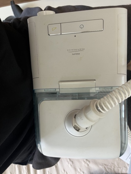 İkinci El Philips Respironics Dreamstation CPAP Pro TRX400H15 Nemlendiricili CPAP Cihazı - Görsel 2
