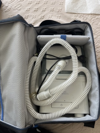 İkinci El Philips Respironics Dreamstation CPAP Pro TRX400H15 Nemlendiricili CPAP Cihazı