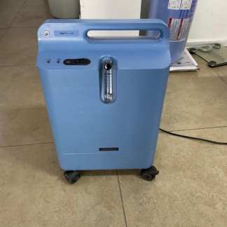 Secondhand Philips Respironics Everflo 5L/min Oxygen Concentrator