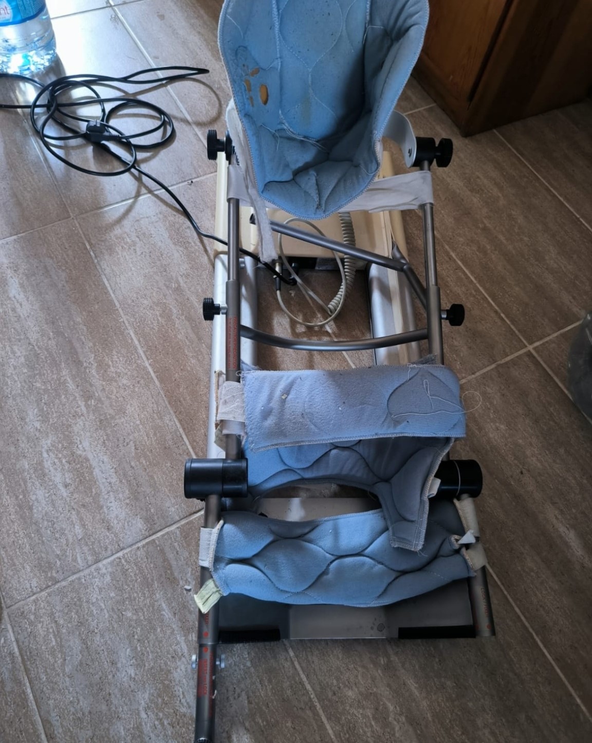 Secondhand Chattanooga Artromot K4 Knee and Hip CPM Device - Image 8