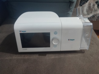 Secondhand Heyer Luvar A AUTOCPAP Device with Humidifier