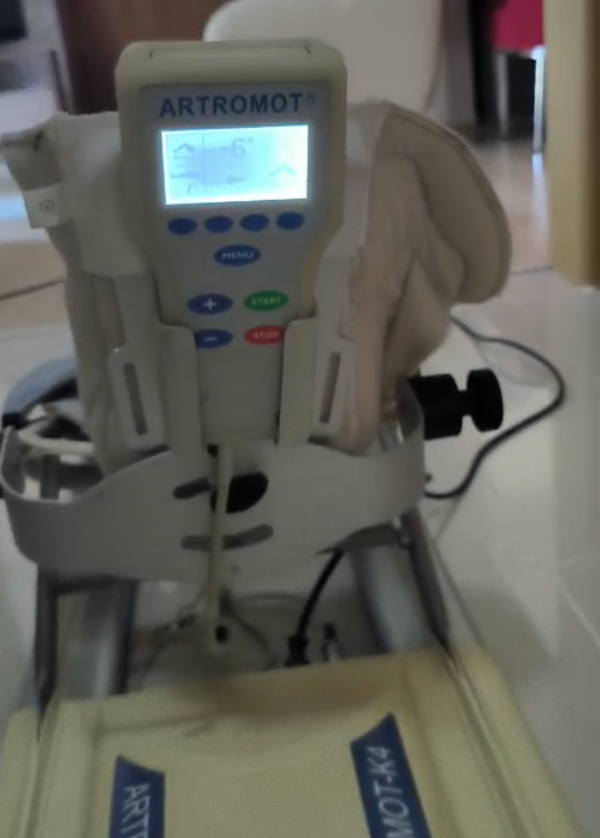 Secondhand Chattanooga Artromot K4 Knee and Hip CPM Device - Image 4