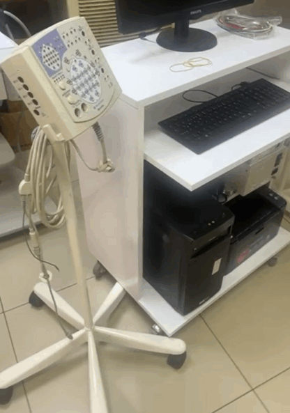 Secondhand Nihon Kohden Neurofax EEG-1200K 32 Channel EEG Device - Image 3
