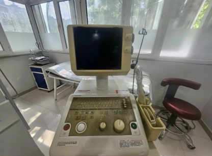 Secondhand Toshiba SSA-220A Ultrasound Machine - Image 4