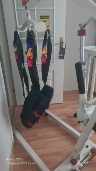 İkinci El Comfort Plus DM-180 Hercules Hasta Taşıma Lifti