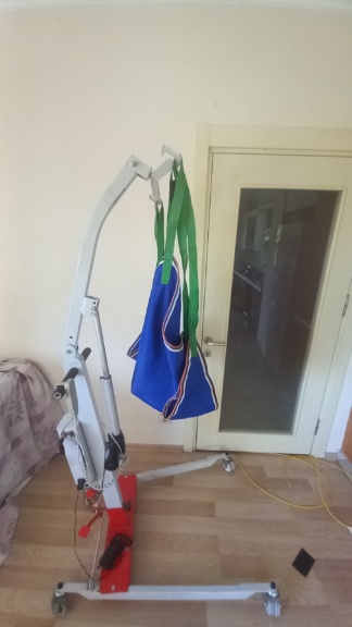 Secondhand Aemed GH-180 Patient Lift