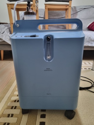 Secondhand Philips Respironics Everflo 5L/min Oxygen Concentrator