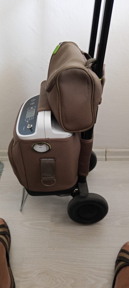 Secondhand Philips Respironics Simply Go 4kg Portable Oxygen Concentrator - Image 3