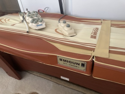 Secondhand Migun HY-7000E Thermal Massage Bed - Image 3