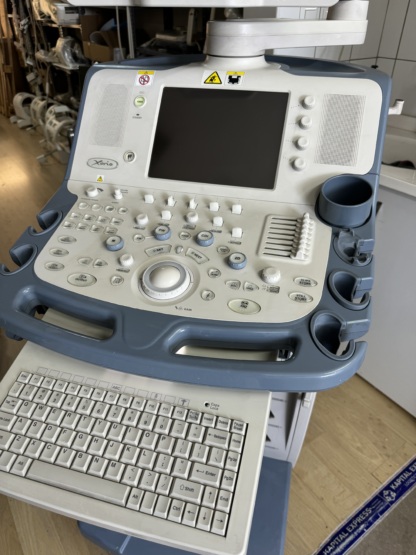 Secondhand Toshiba Xario SSA-660A Ultrasound Machine - Image 6