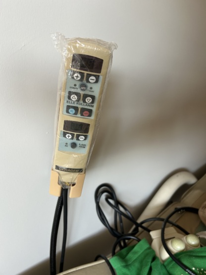 Secondhand Ceragem Master CGM-M3500 Massage Bed - Image 3